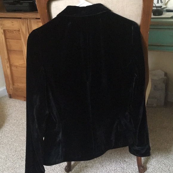 BLACK VELVET BLAZER - Picture 5 of 8